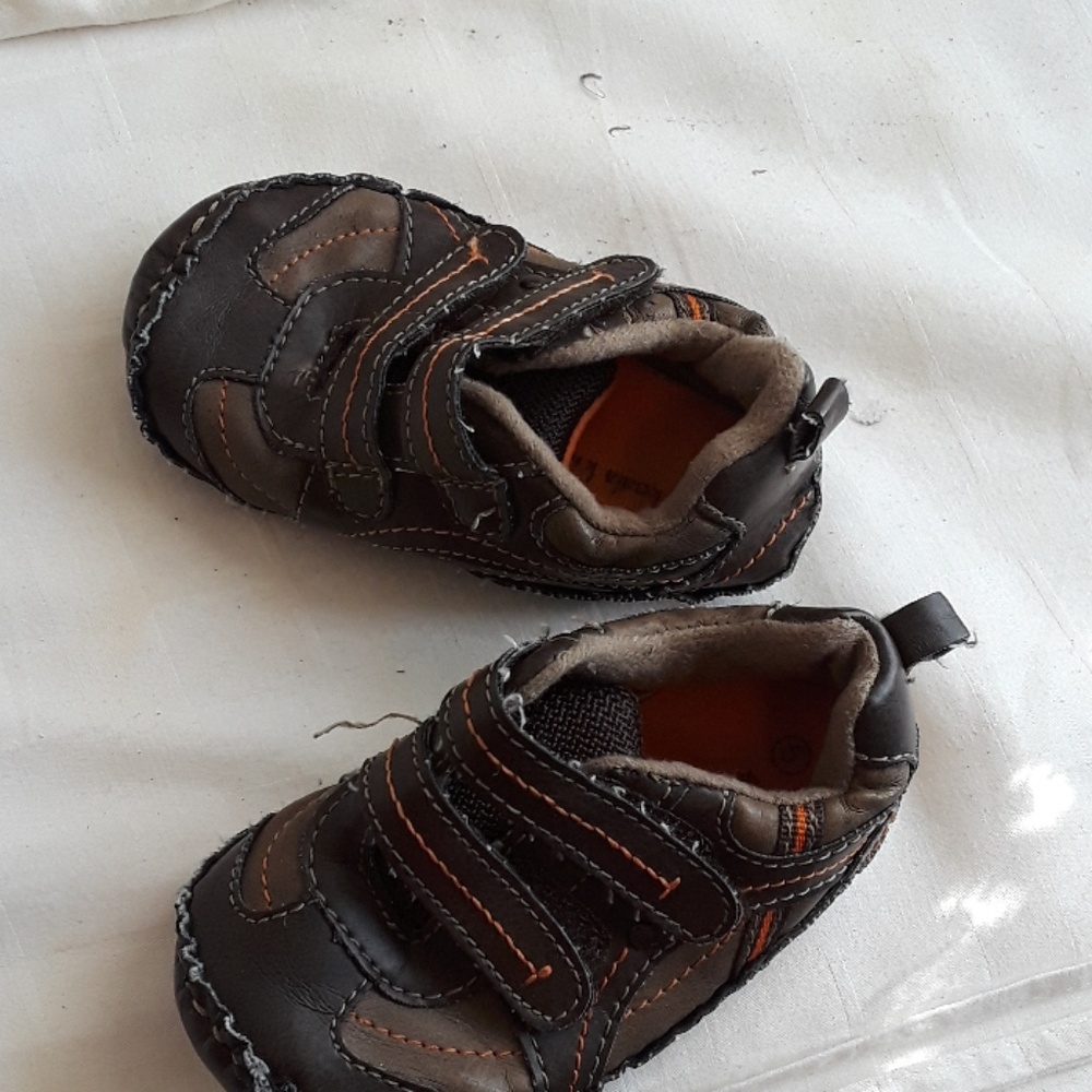 Boy shoe